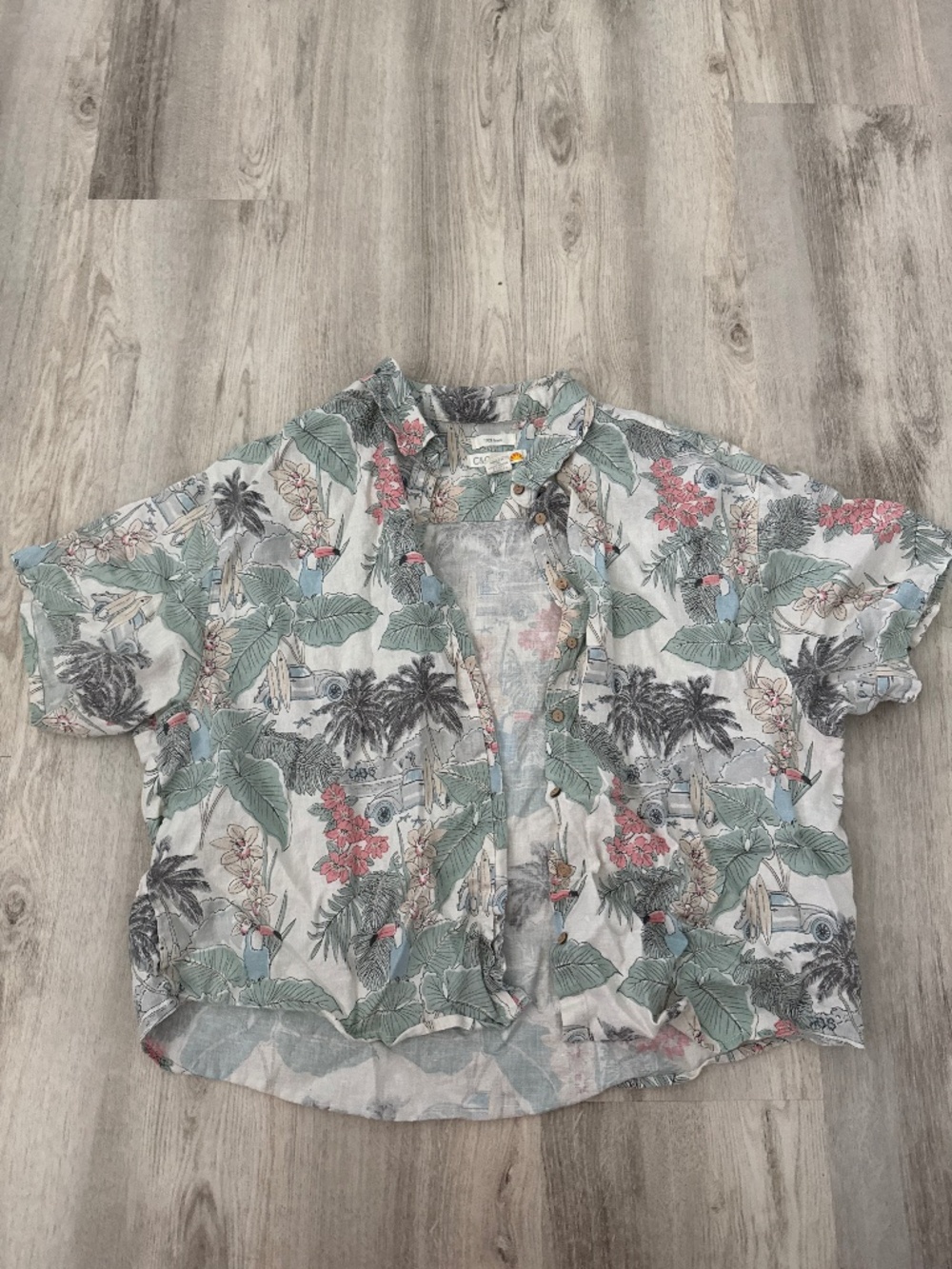 Women’s linen shirt